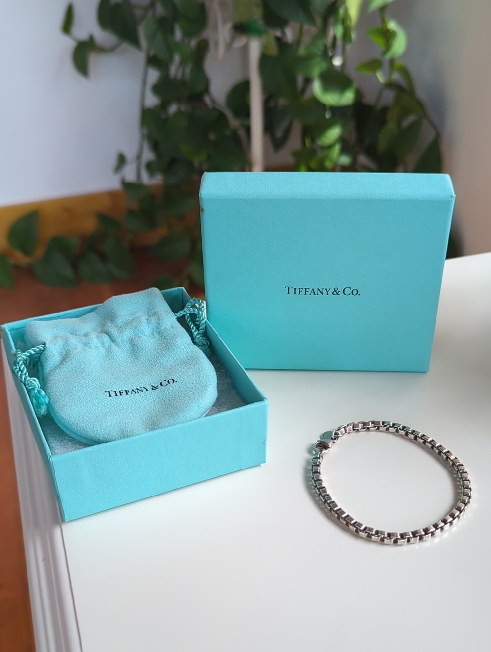 Tiffany & Co. Sterling Silver Box Link Bracelet with Original Pouch & Box 7.25"